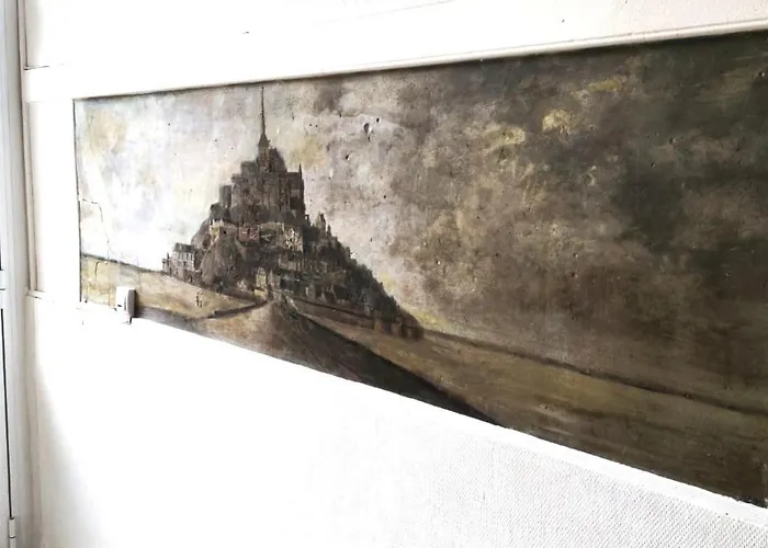 2 A 4 Personnes Proche De La Apartamento *